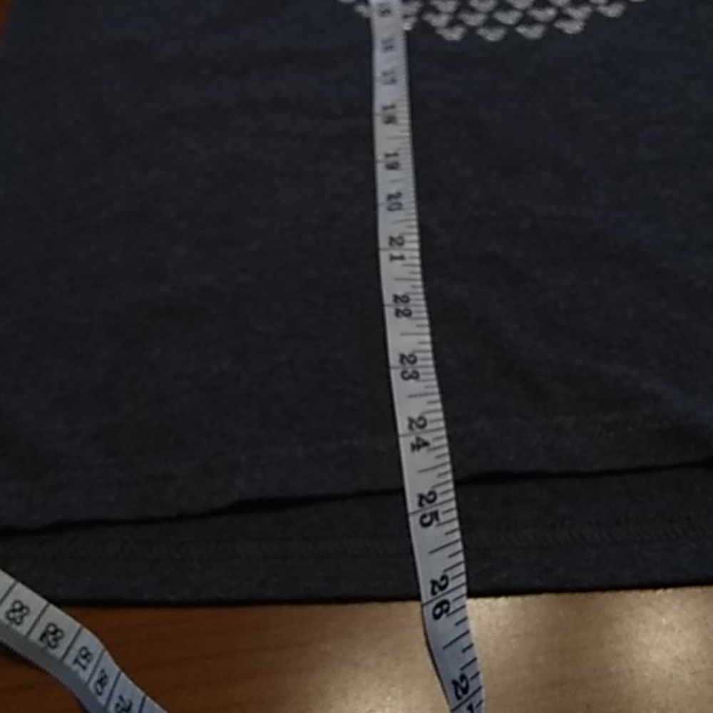 Disney Store tee shirt - Picture 4 of 4